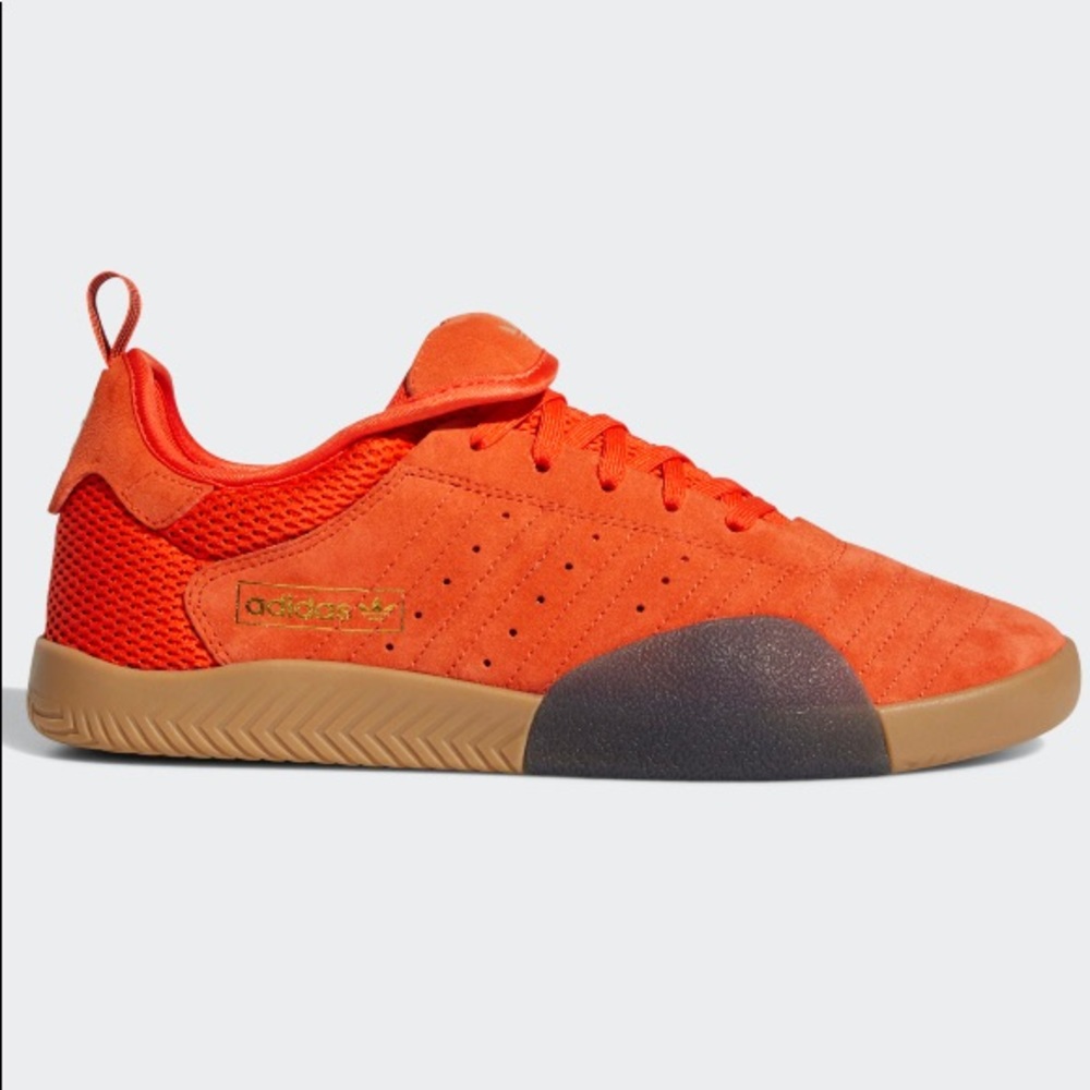 Adidas
3ST.003